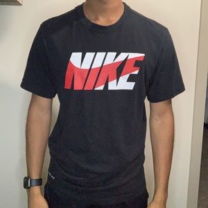 Dri-fit Nike Tee